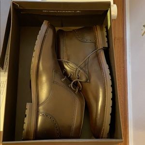 NWT men’s brown chukka